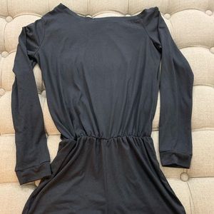 Black romper sz Large